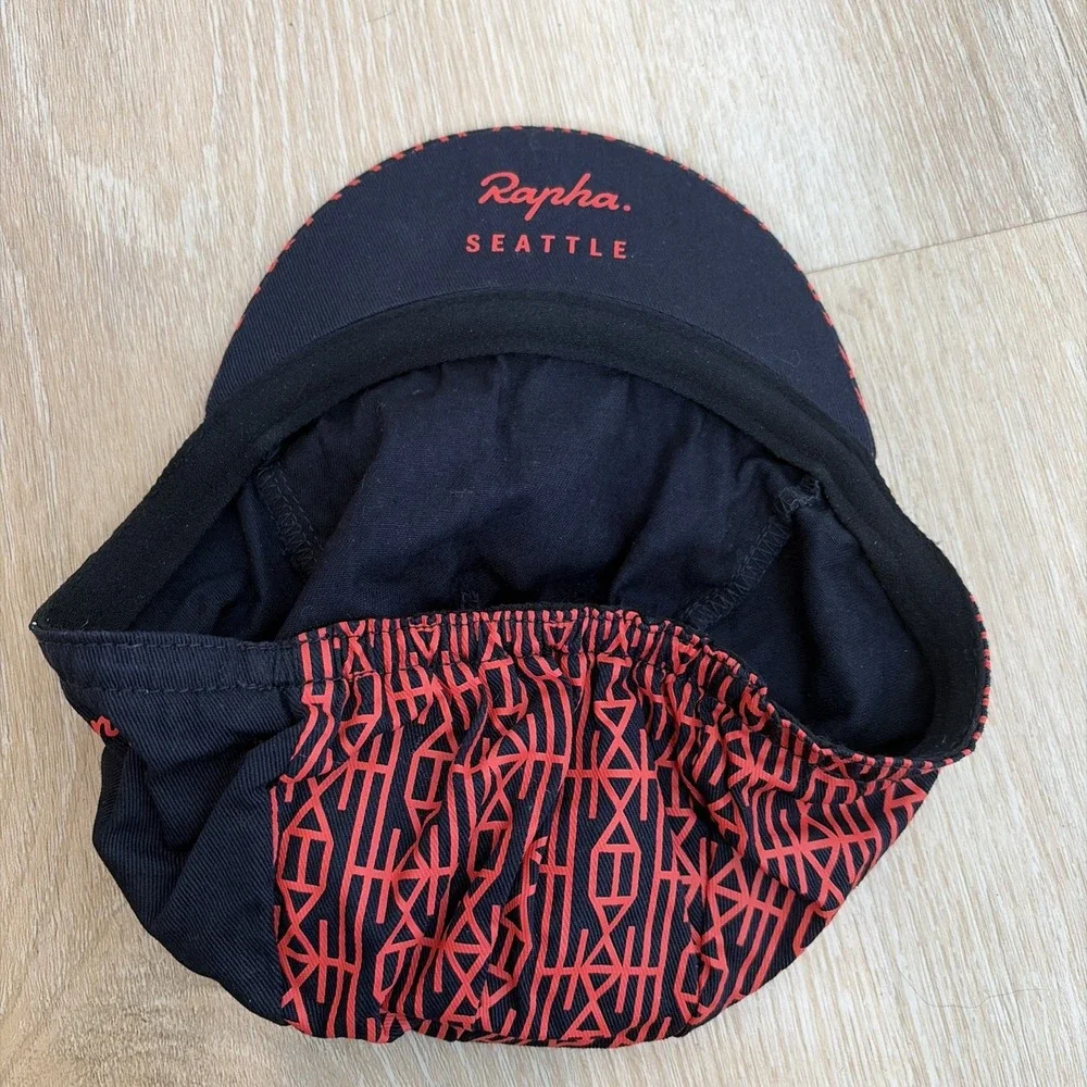 Rapha Seattle Cycling‎ Cap RCC Navy Red Pattern Club Hat Lightweight Bike